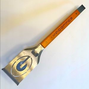 New- University of Georgia Grill-a-Tongs. Stainless Steel